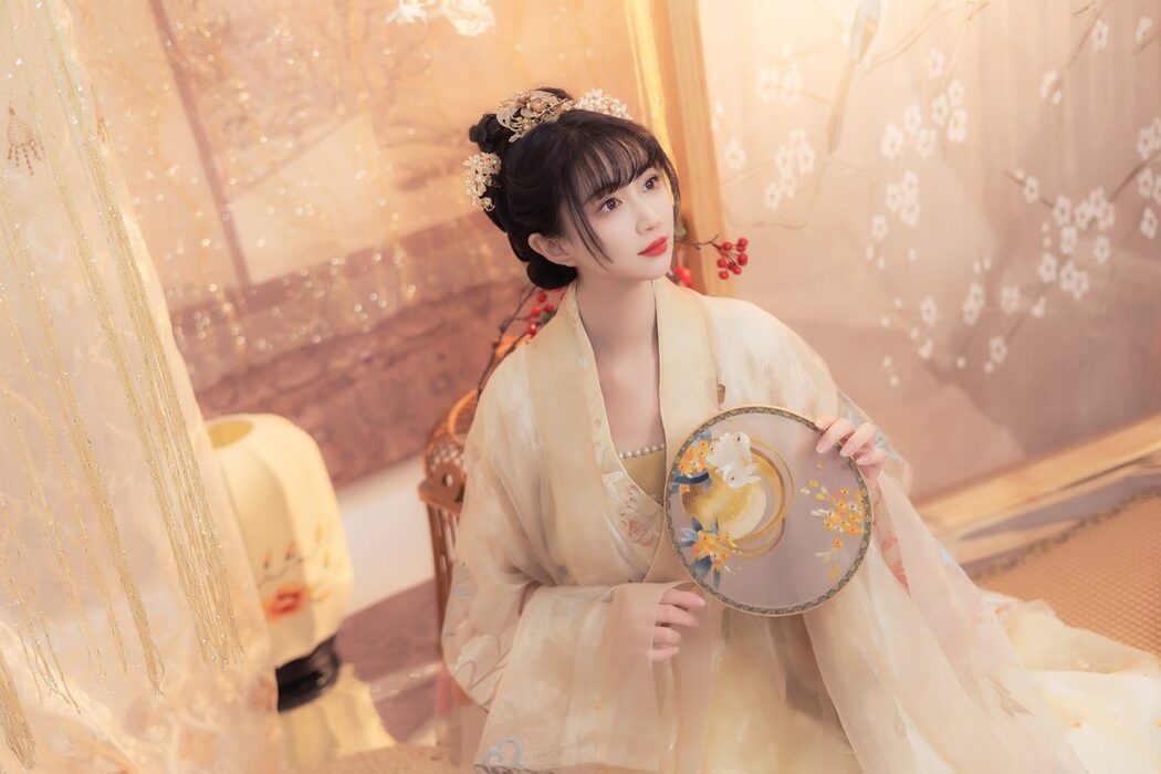 YiTuYu艺图语 Vol.6129 Qi Luo Sheng De Xiao Su Su
