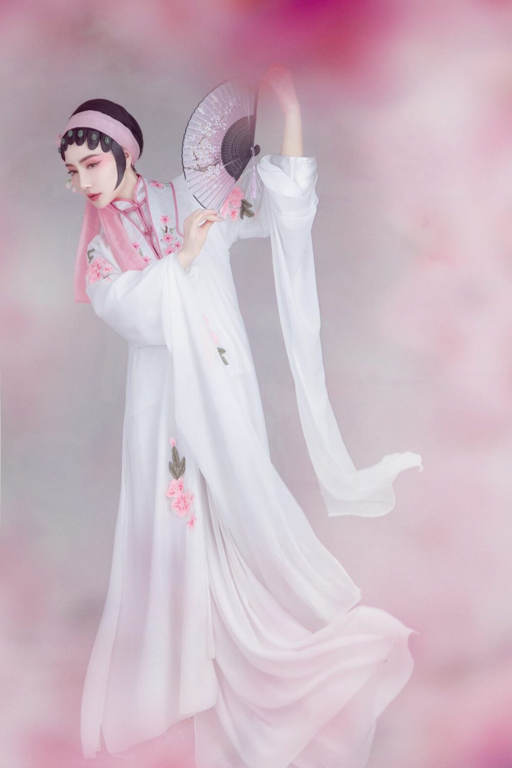 YiTuYu艺图语 Vol.947 Wei Bao
