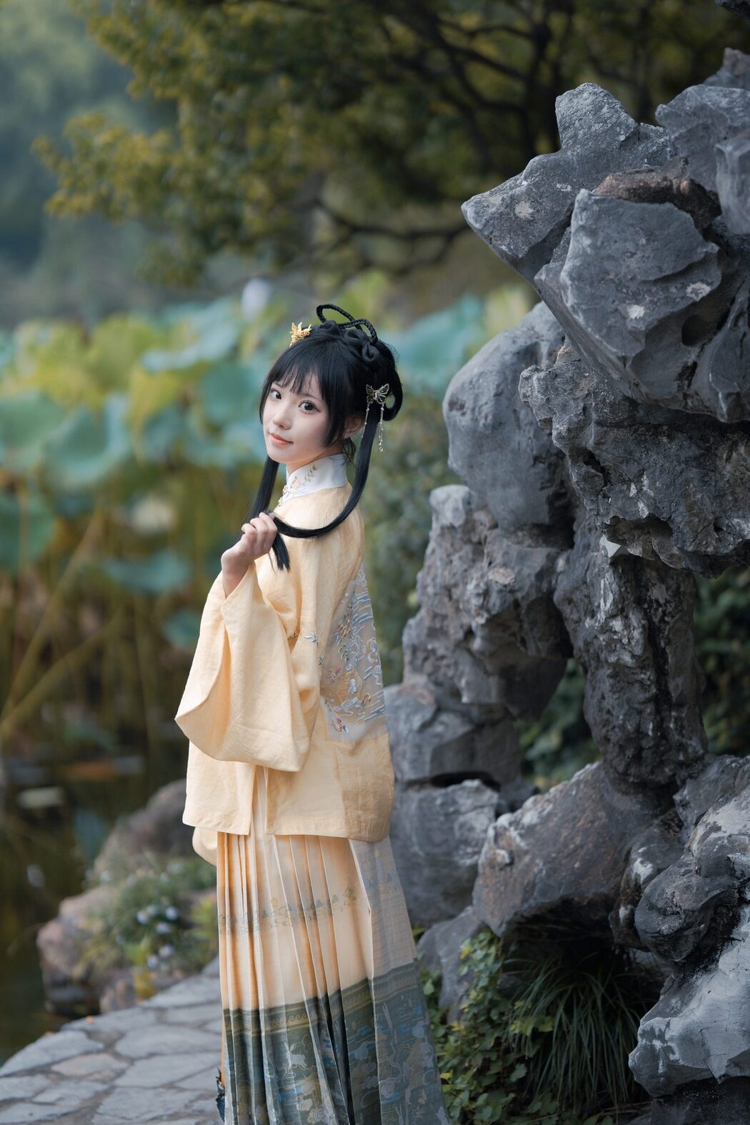 YiTuYu艺图语 Vol.6135 Hua Qi Hana