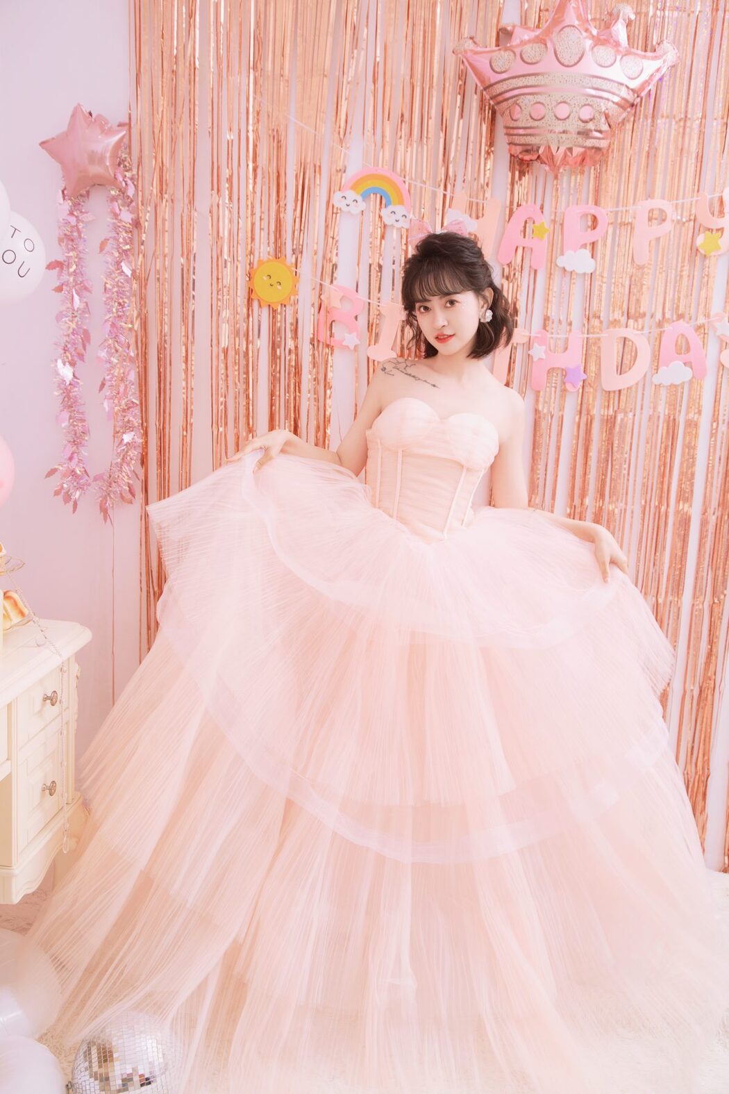 YiTuYu艺图语 Vol.6173 Yi Xuan