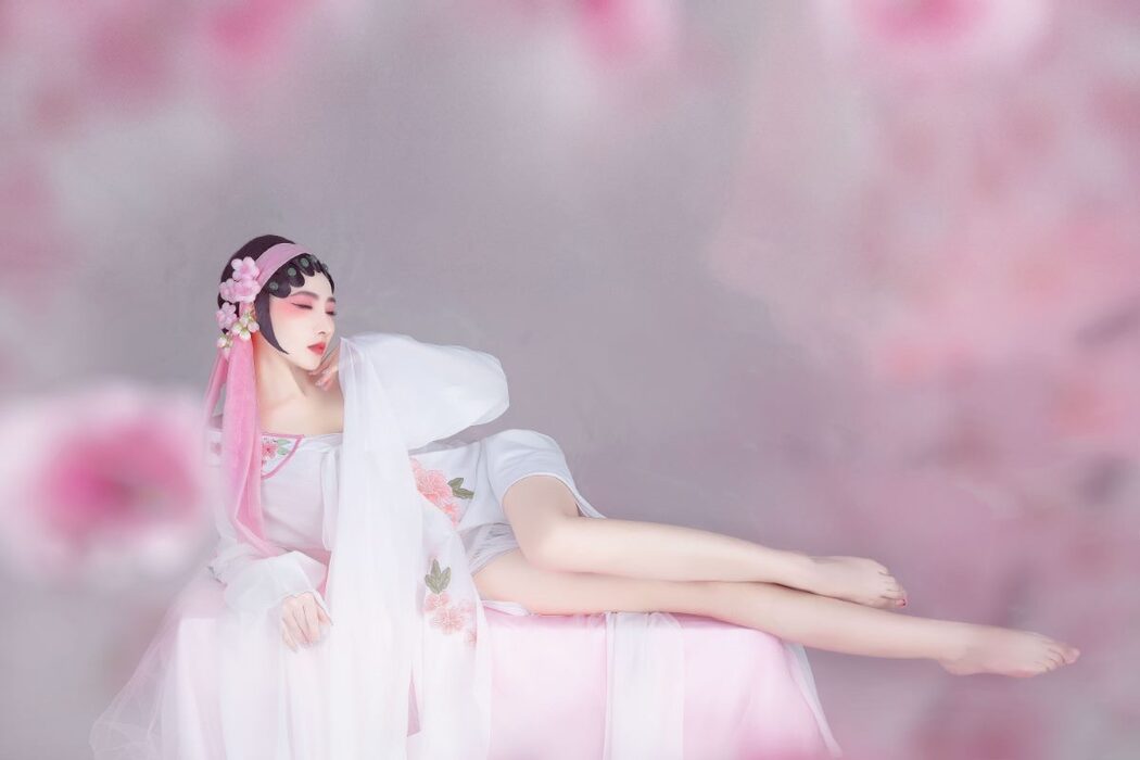 YiTuYu艺图语 Vol.947 Wei Bao