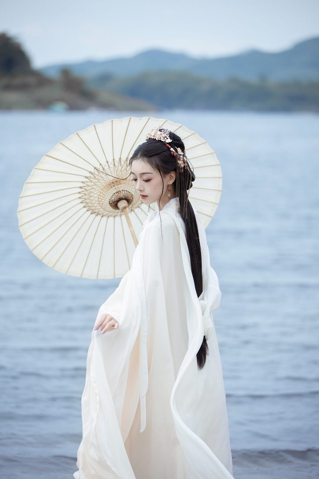 YiTuYu艺图语 Vol.6137 Qiqi