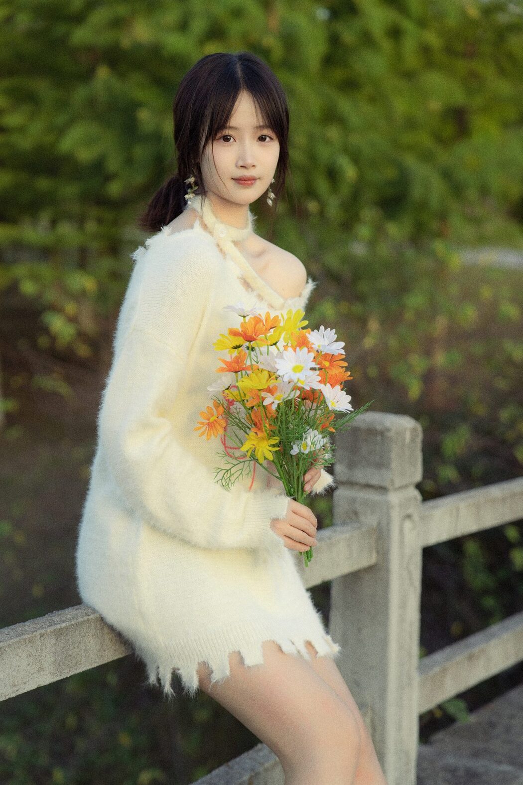 YiTuYu艺图语 Vol.6133 CC Lai Lou
