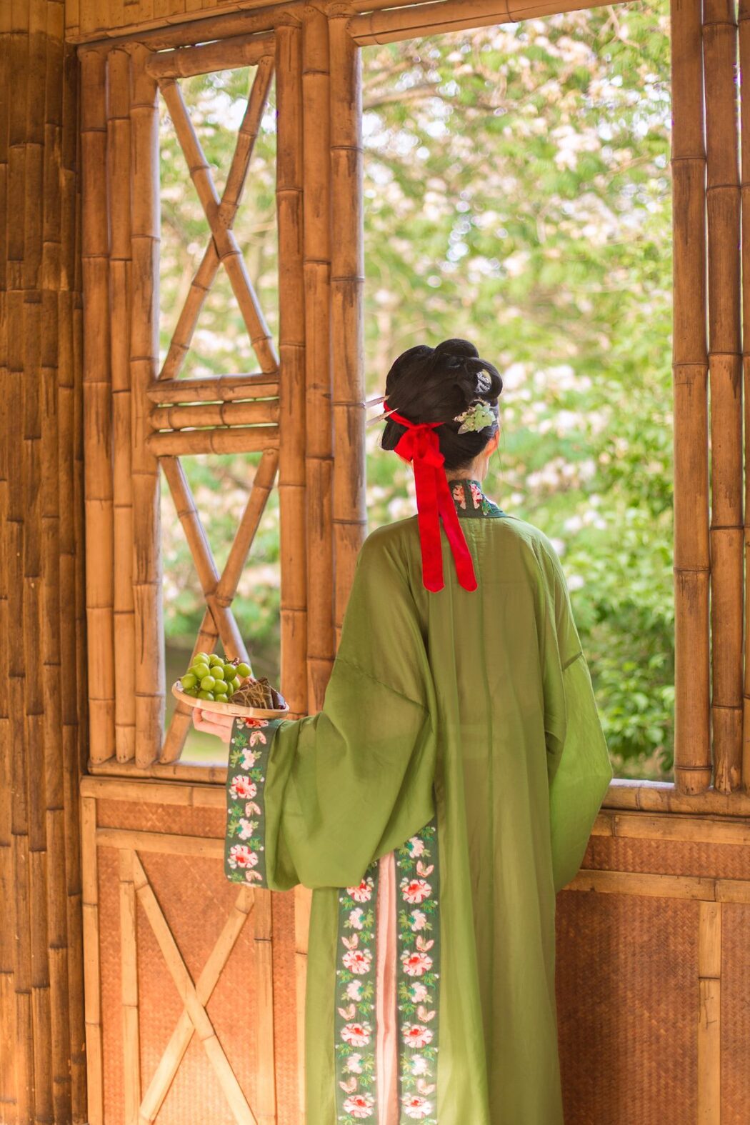 YiTuYu艺图语 Vol.987 Liu Liu Yang Liu Liu