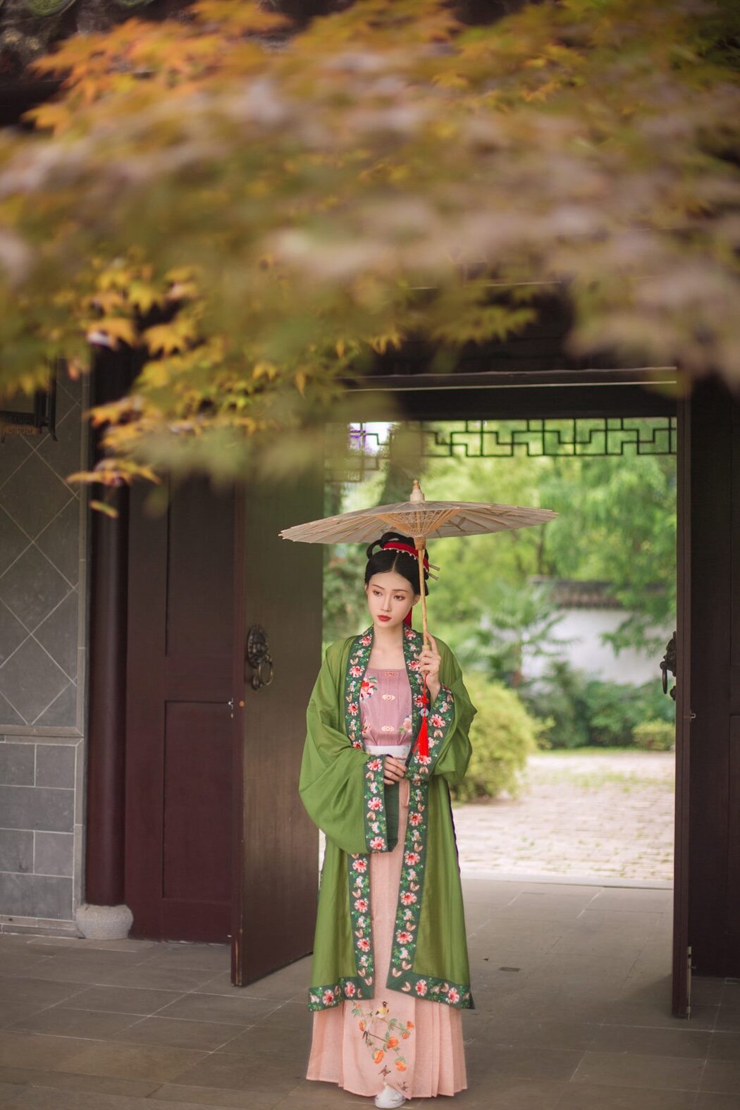 YiTuYu艺图语 Vol.987 Liu Liu Yang Liu Liu