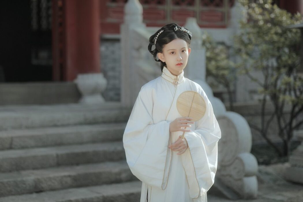 YiTuYu艺图语 Vol.985 Mo Choun Mian