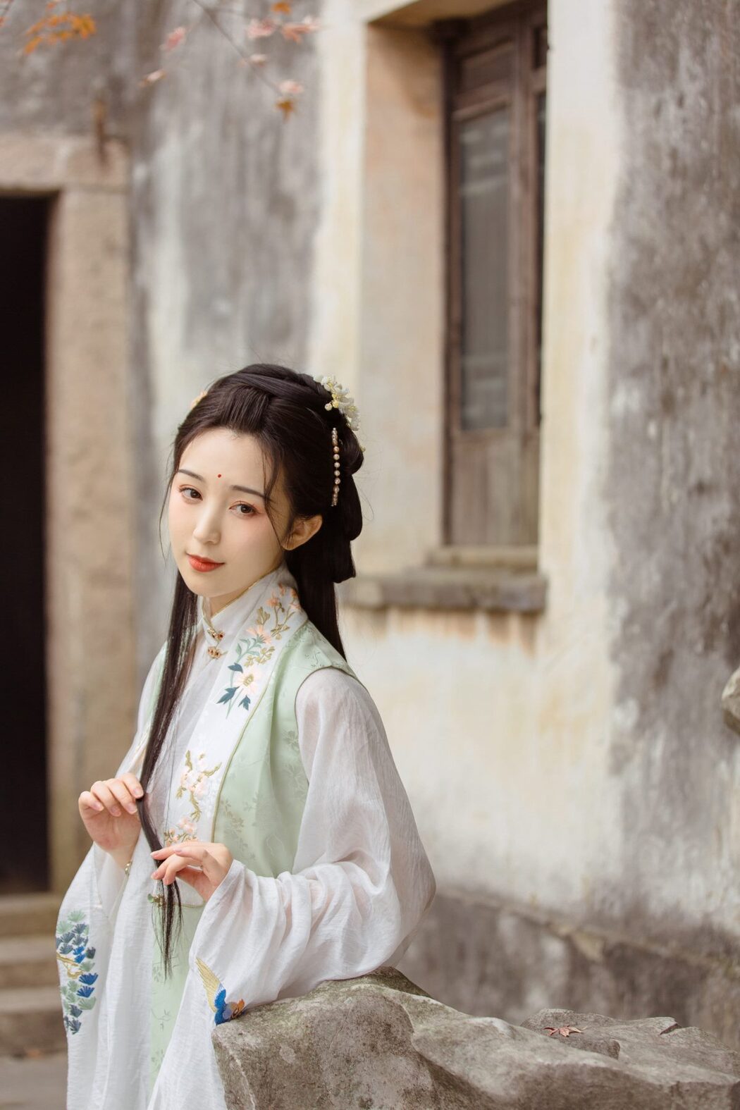 YiTuYu艺图语 Vol.980 You Hu Ya De Fu Hei Jiang