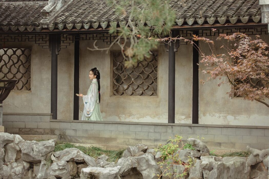 YiTuYu艺图语 Vol.980 You Hu Ya De Fu Hei Jiang