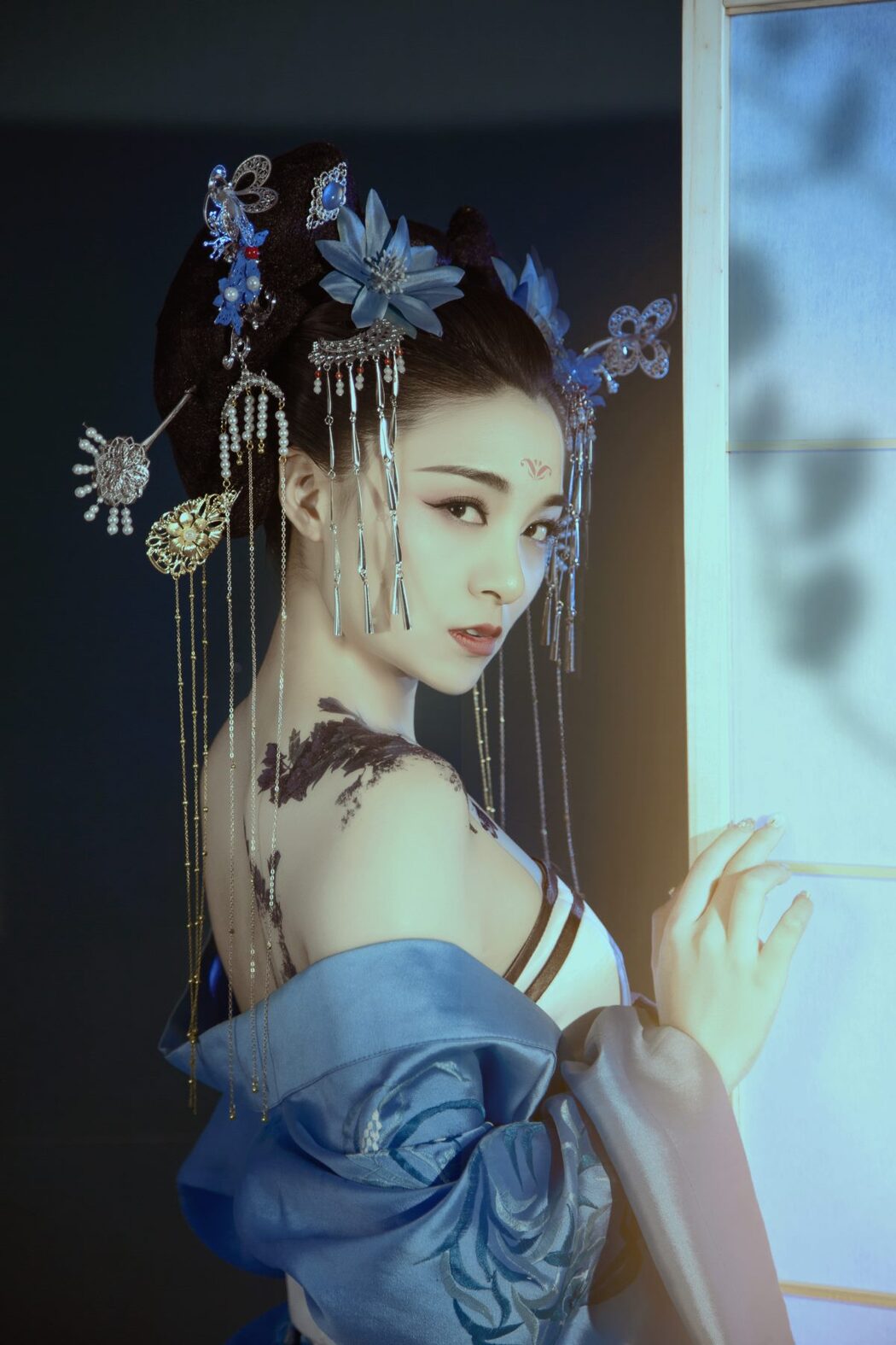 YiTuYu艺图语 Vol.993 Qian Bao