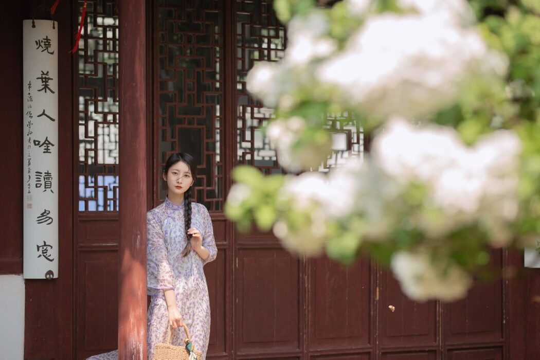 YiTuYu艺图语 Vol.996 Wu Yue De San Hua Mao