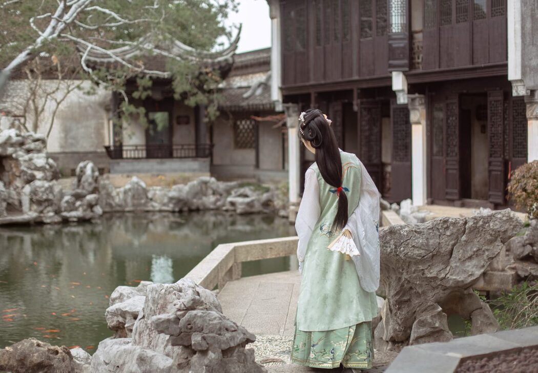 YiTuYu艺图语 Vol.980 You Hu Ya De Fu Hei Jiang