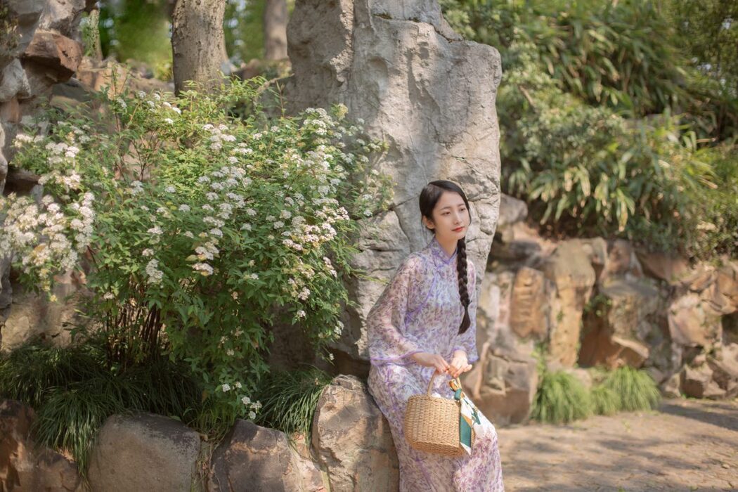 YiTuYu艺图语 Vol.996 Wu Yue De San Hua Mao