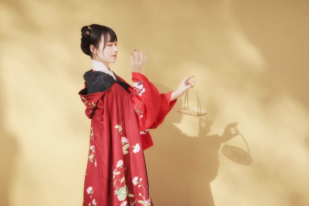 YiTuYu艺图语 Vol.991 Qiao Dou Ma Dai