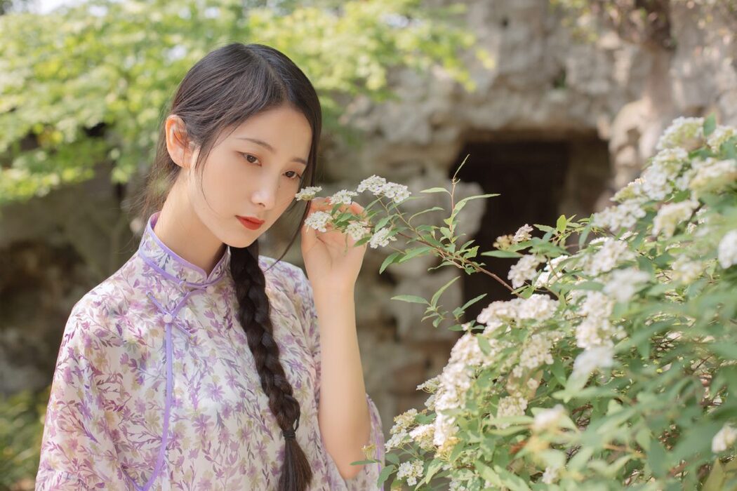 YiTuYu艺图语 Vol.996 Wu Yue De San Hua Mao