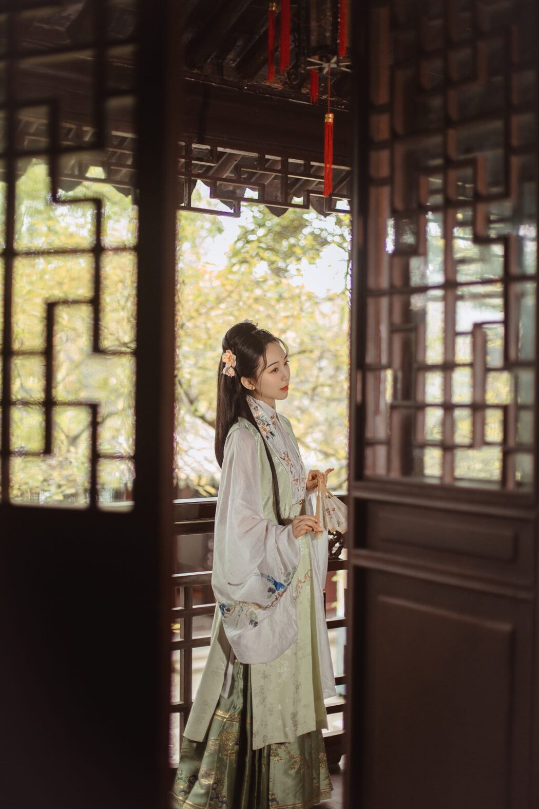 YiTuYu艺图语 Vol.980 You Hu Ya De Fu Hei Jiang