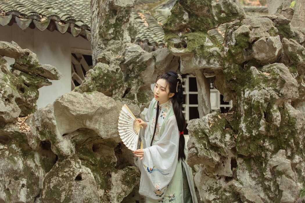 YiTuYu艺图语 Vol.980 You Hu Ya De Fu Hei Jiang