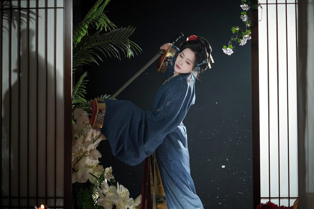 YiTuYu艺图语 Vol.6229 Yi Xin