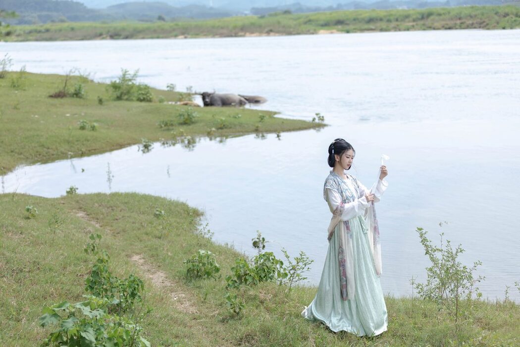YiTuYu艺图语 Vol.6273 Suan La Tang Er