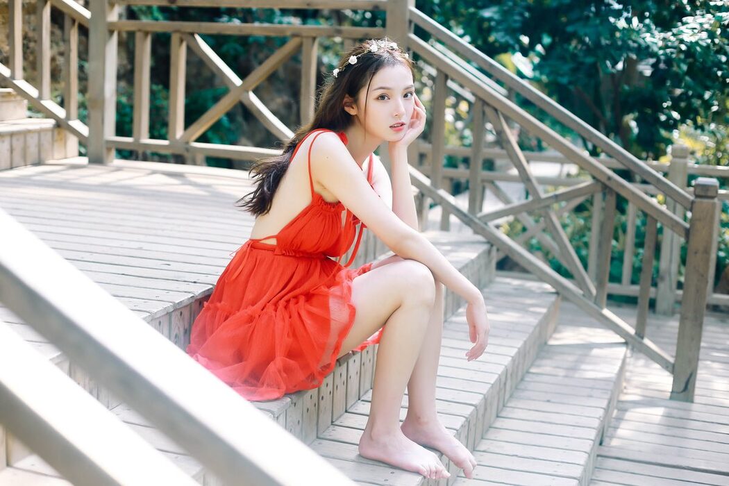 YiTuYu艺图语 Vol.6241 Zhu Yun Hui Da Mo Wang