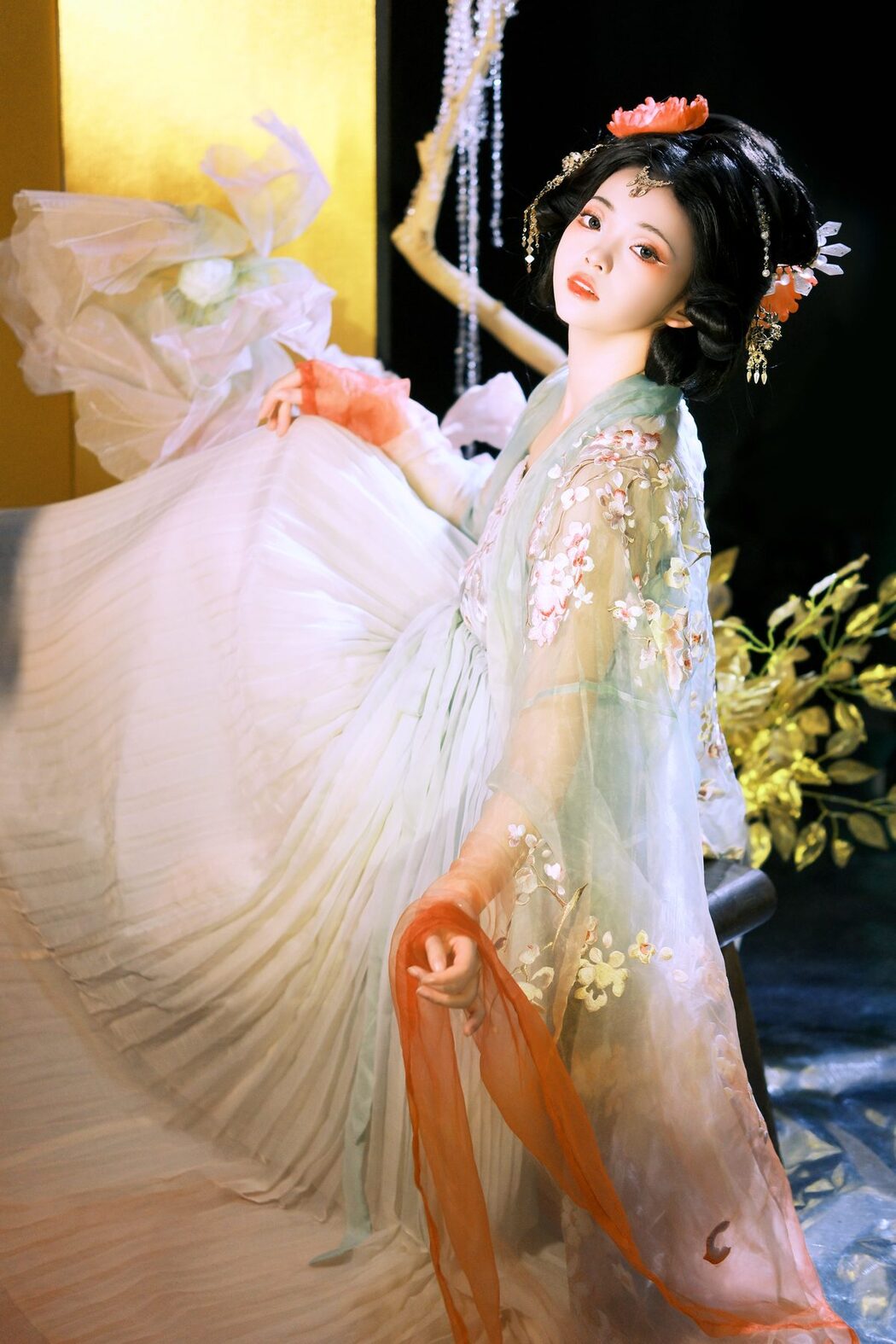 YiTuYu艺图语 Vol.6235 Gong Sun Ling Yi