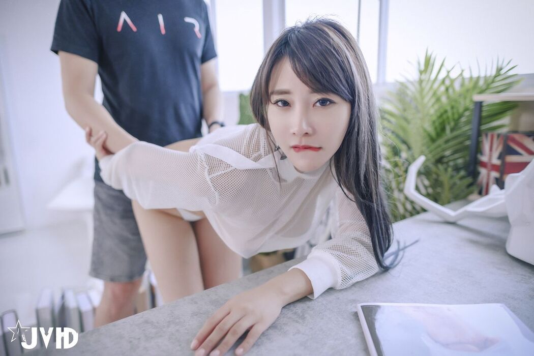 JVID Lele 樂樂 – 巨乳女神 樂樂-色誘閨密兄長 激情畫面曝光 Part01 (61P)