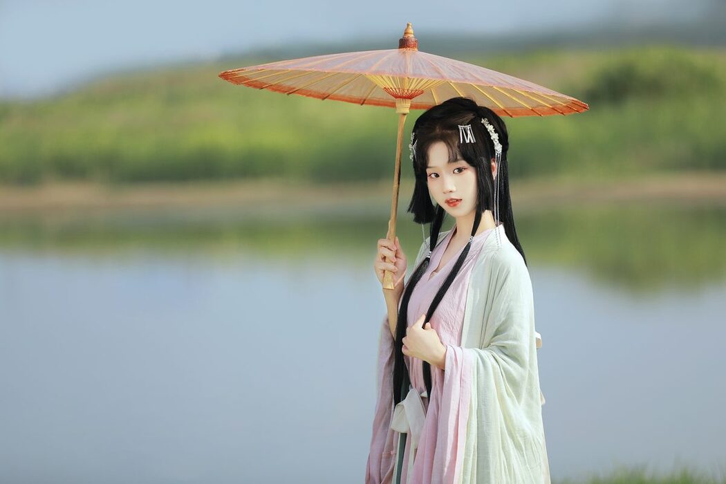 YiTuYu艺图语 Vol.6228 Zhou Zhou AY