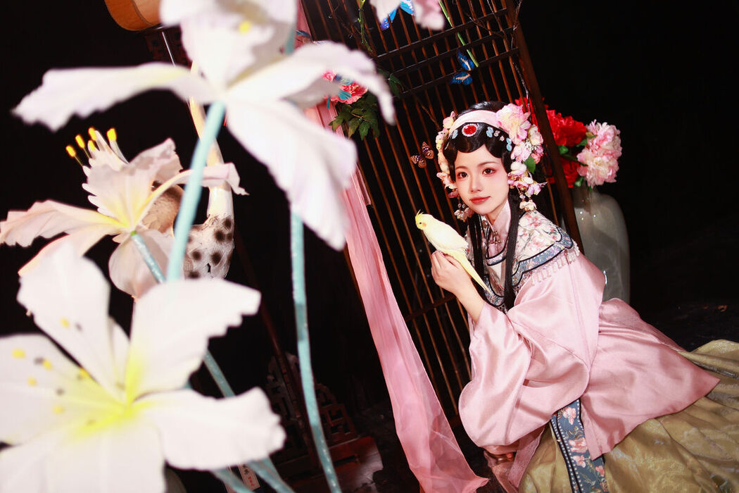 YiTuYu艺图语 Vol.6284 Yu Xiao Li Lili