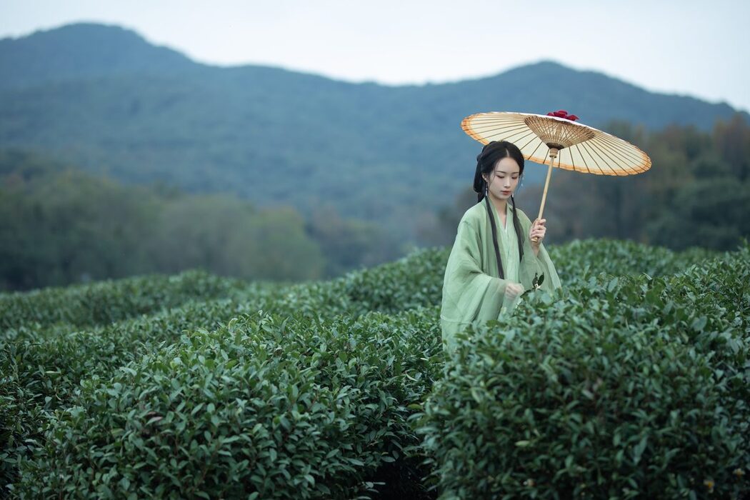 YiTuYu艺图语 Vol.6256 Nai Xiong Da Wan Zi