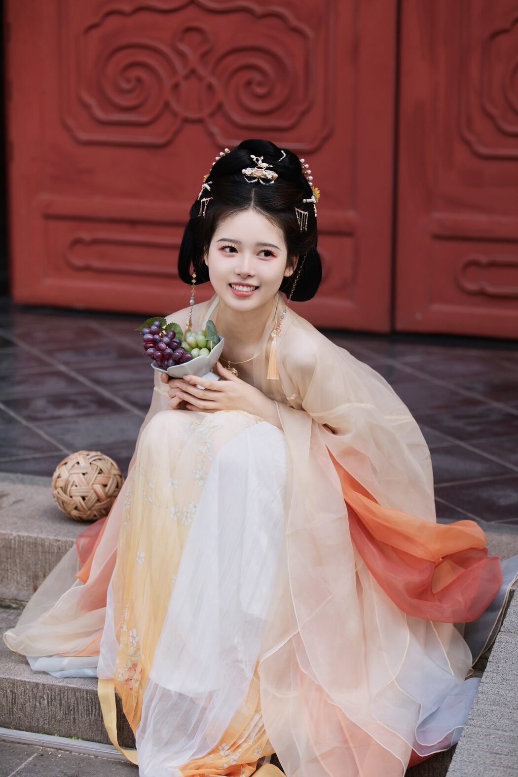 YiTuYu艺图语 Vol.6245 Woozi Pai Guo Jiang