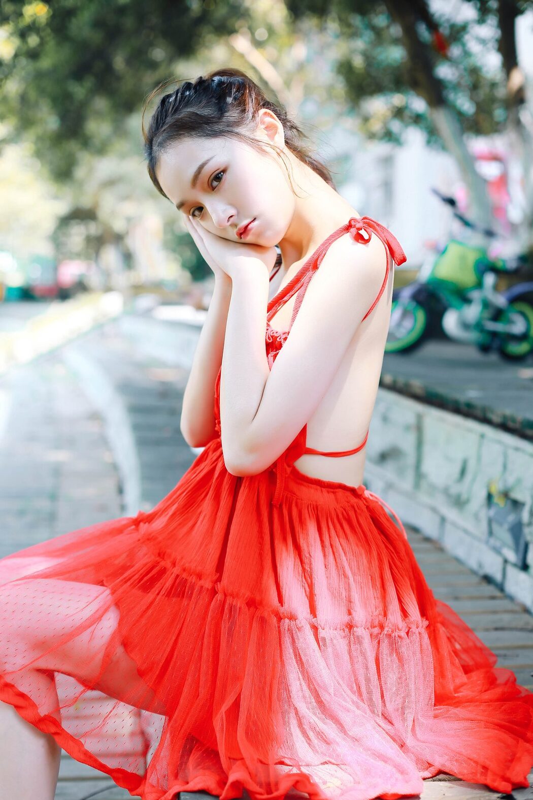 YiTuYu艺图语 Vol.6241 Zhu Yun Hui Da Mo Wang