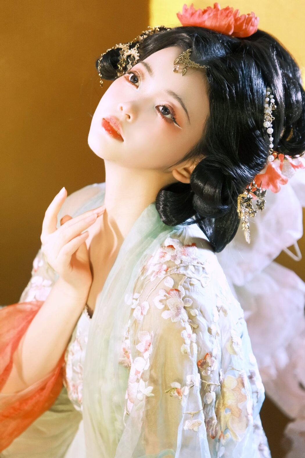 YiTuYu艺图语 Vol.6235 Gong Sun Ling Yi