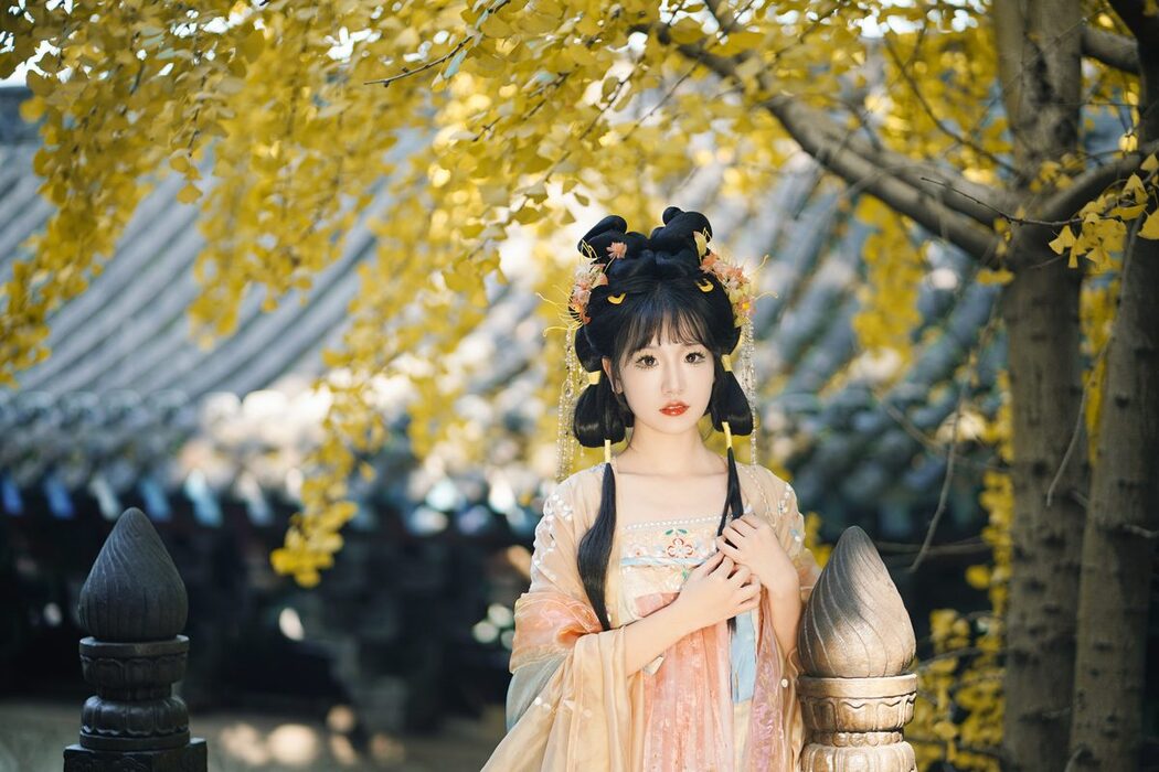 YiTuYu艺图语 Vol.6271 Zhi Zhi Yang