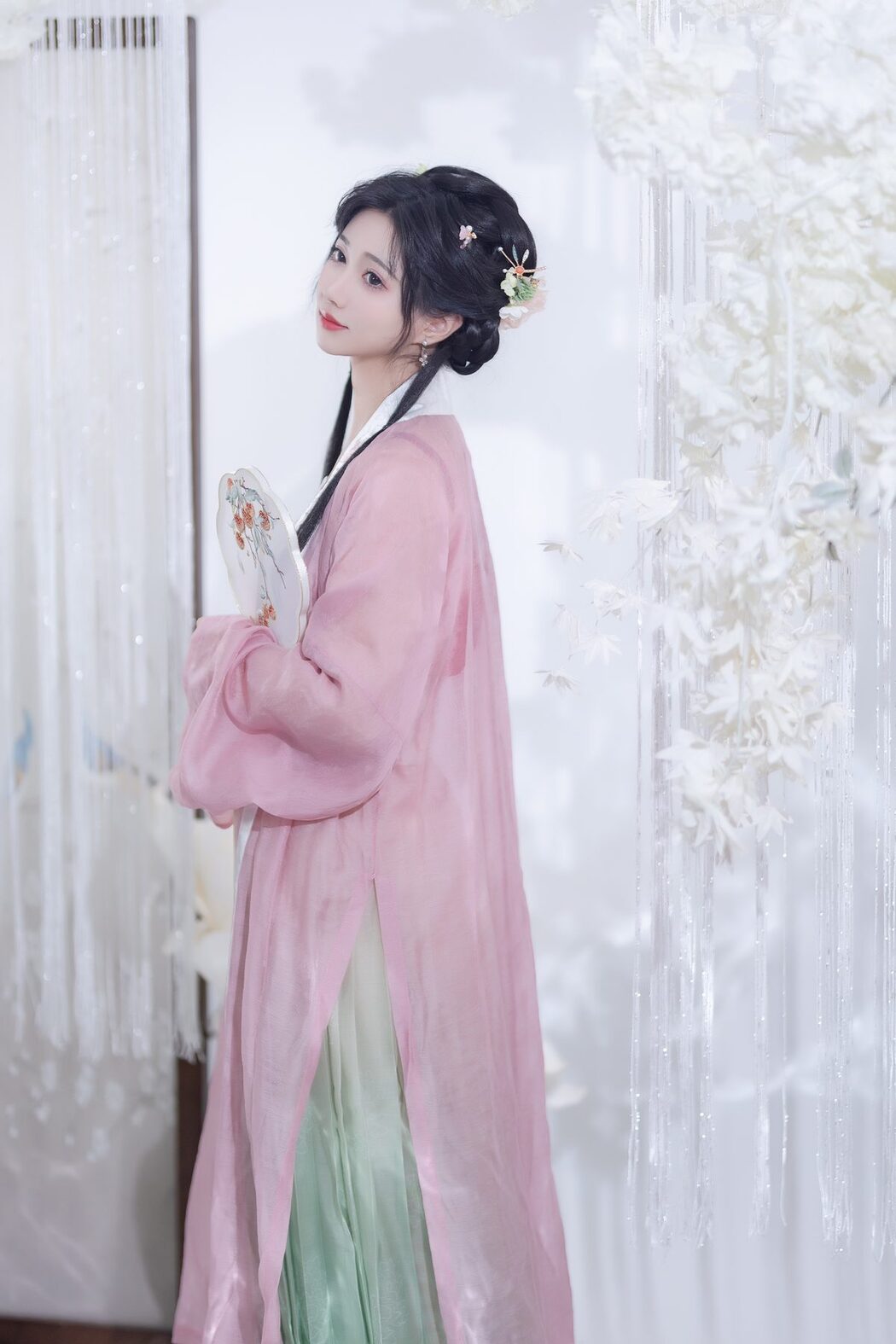 YiTuYu艺图语 Vol.6225 Qi Luo Sheng De Xiao Su Su