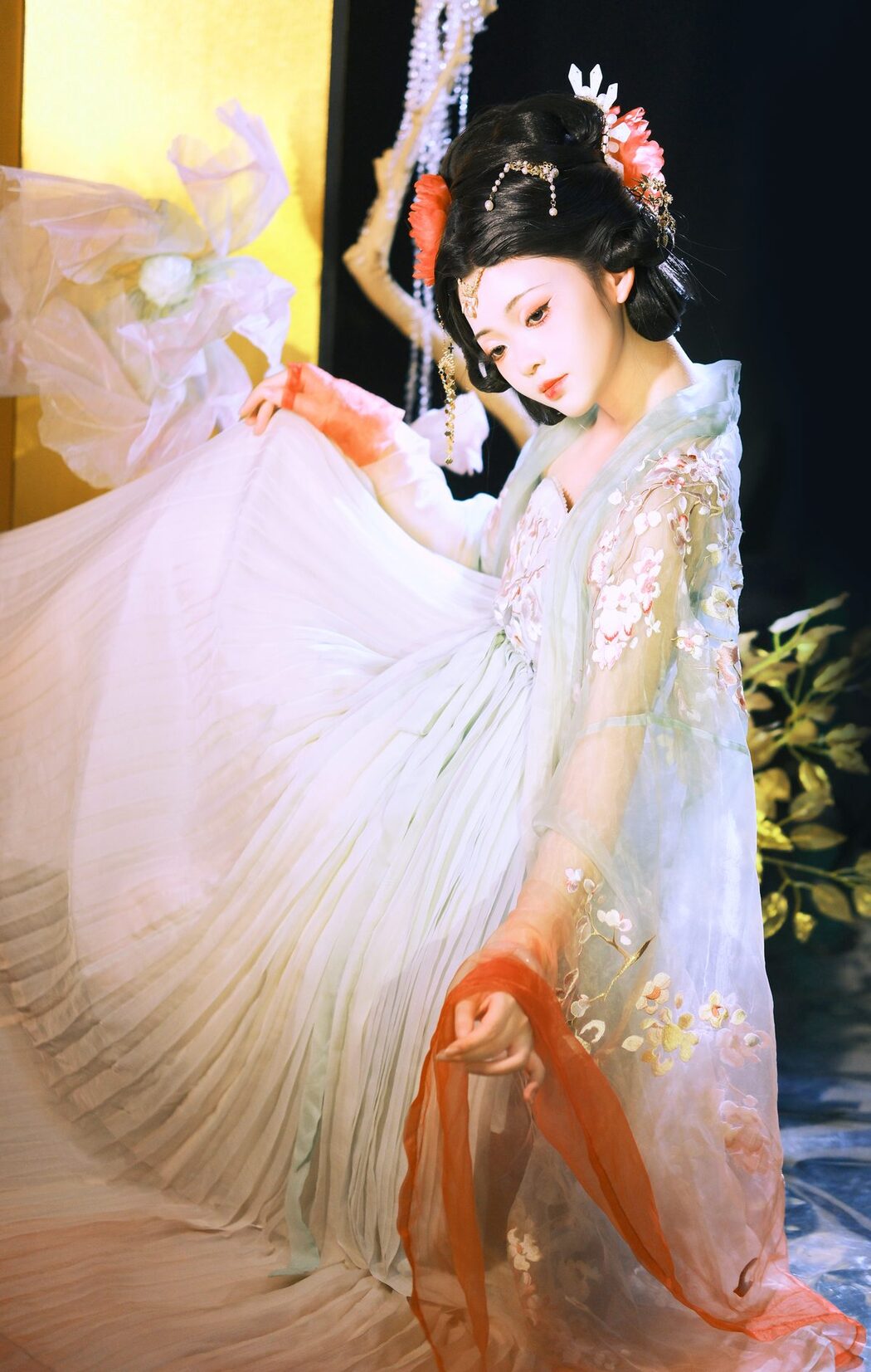 YiTuYu艺图语 Vol.6235 Gong Sun Ling Yi