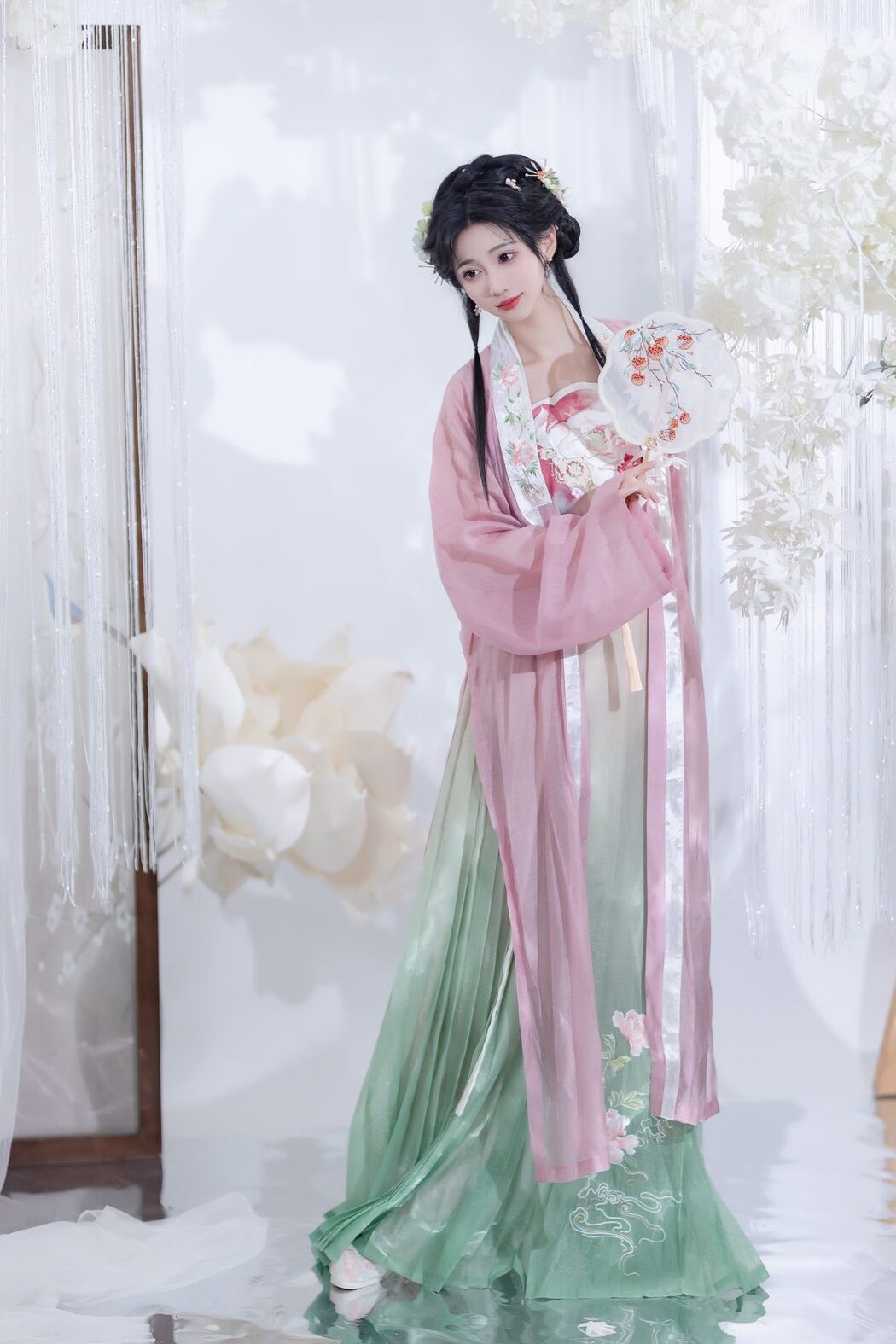 YiTuYu艺图语 Vol.6225 Qi Luo Sheng De Xiao Su Su