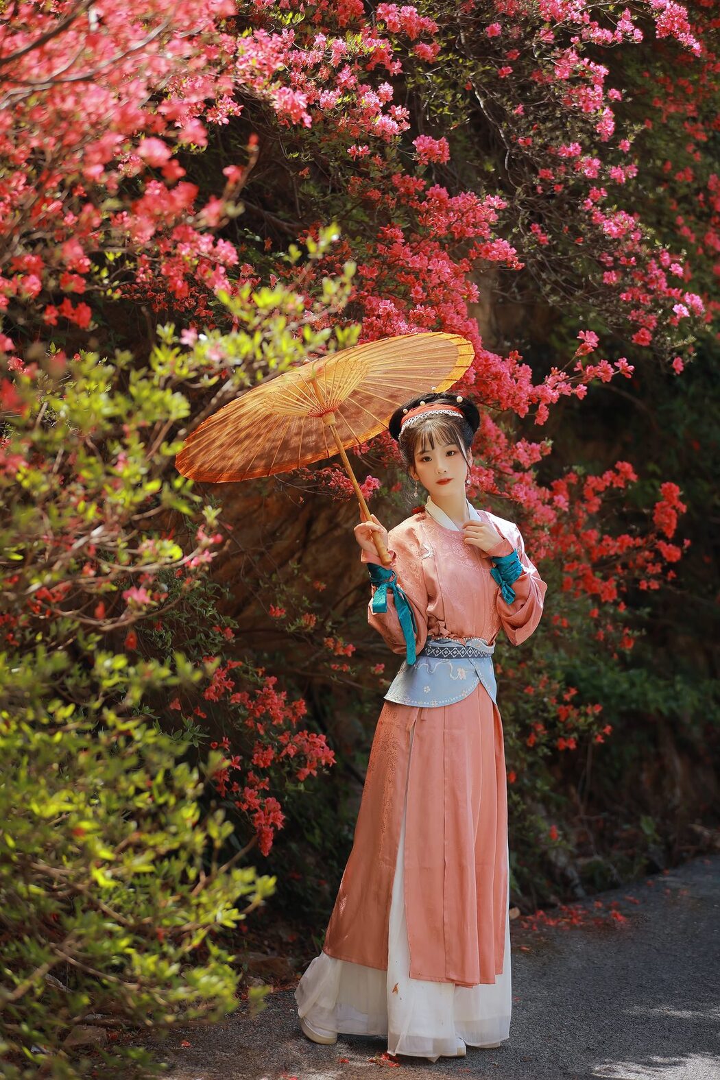 YiTuYu艺图语 Vol.6258 Zhou Zhou AY