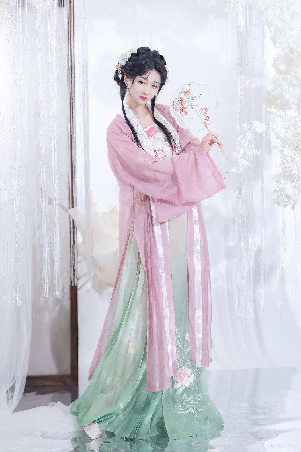 YiTuYu艺图语 Vol.6225 Qi Luo Sheng De Xiao Su Su