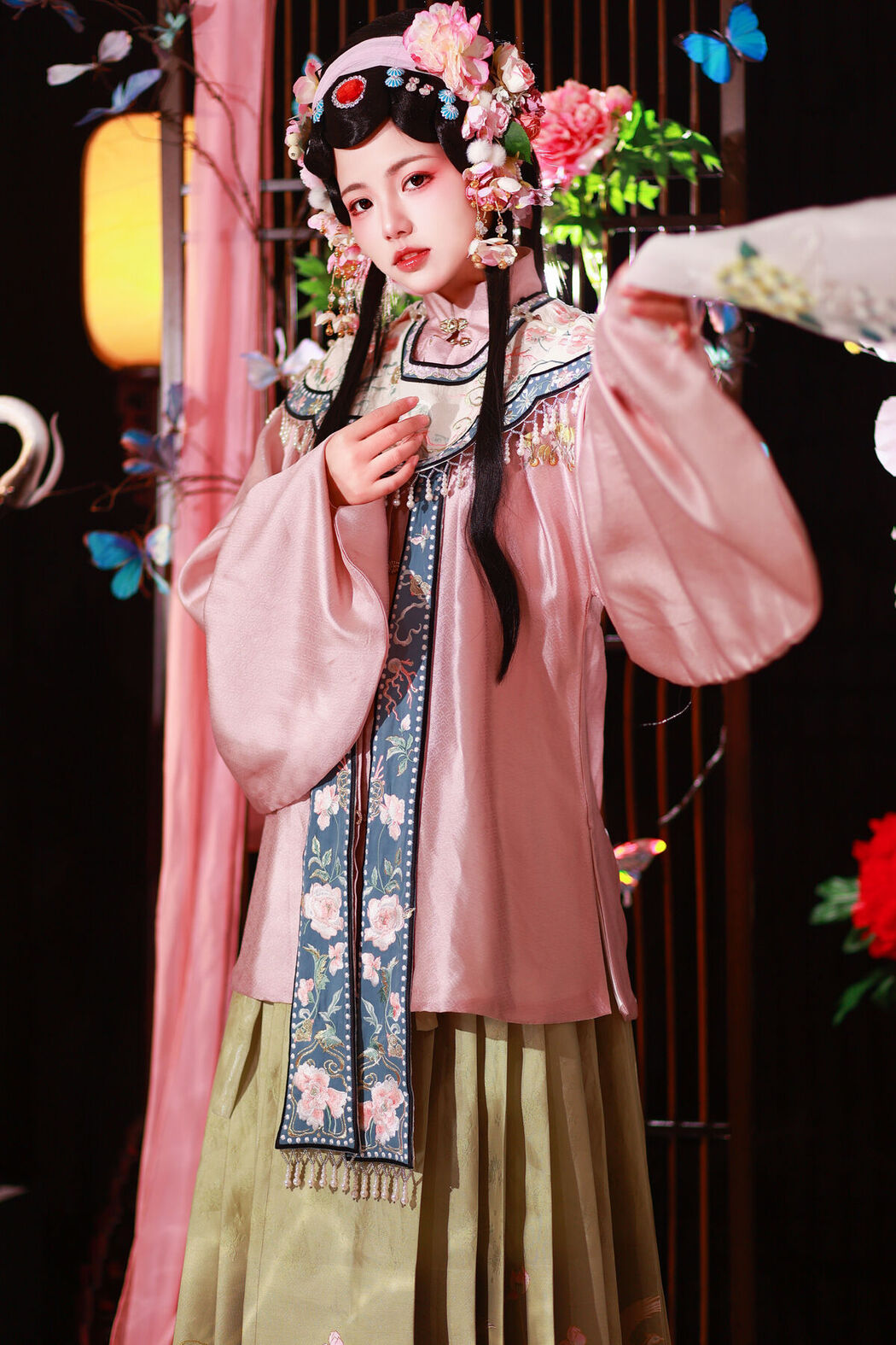 YiTuYu艺图语 Vol.6284 Yu Xiao Li Lili