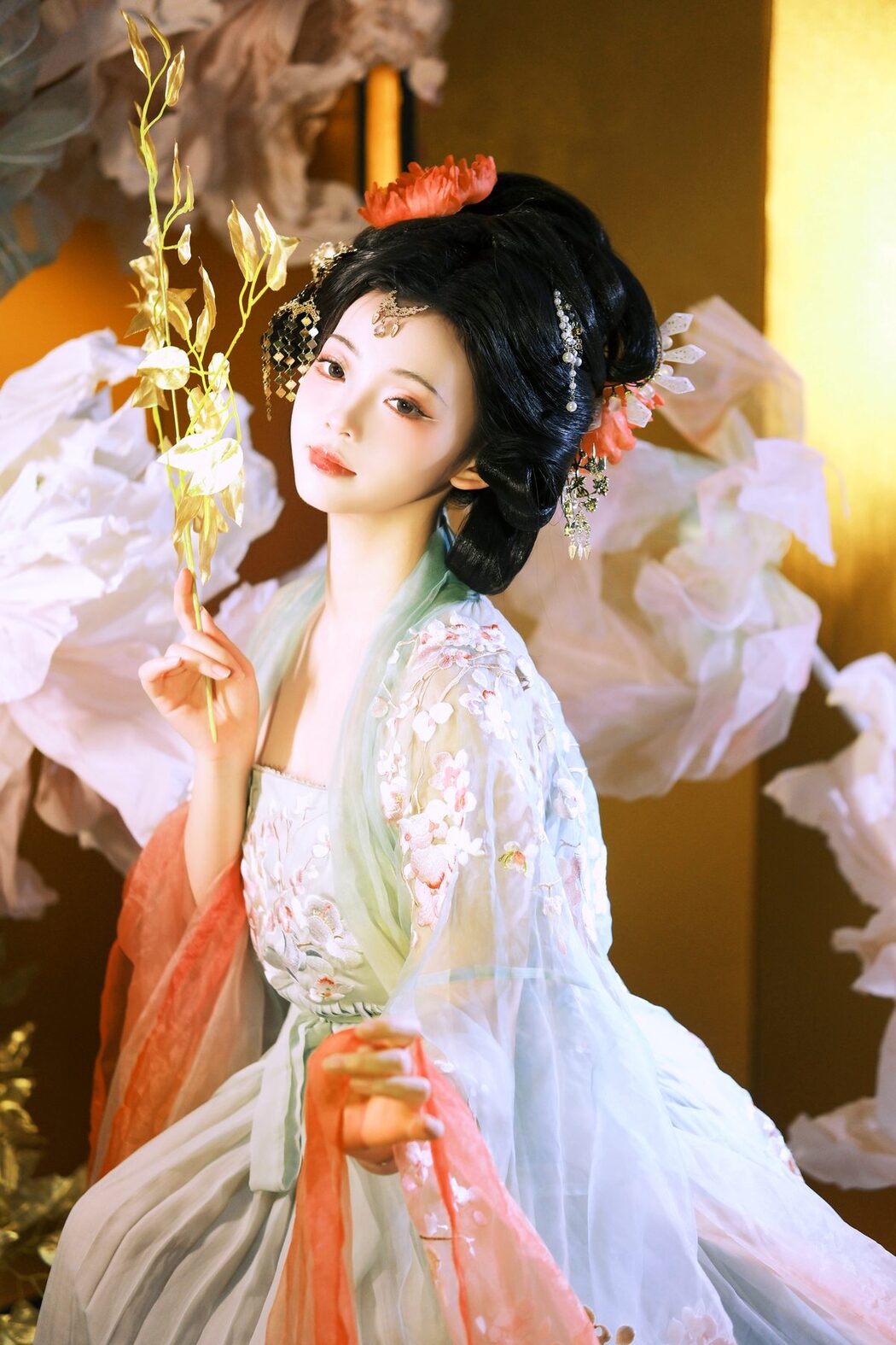 YiTuYu艺图语 Vol.6235 Gong Sun Ling Yi