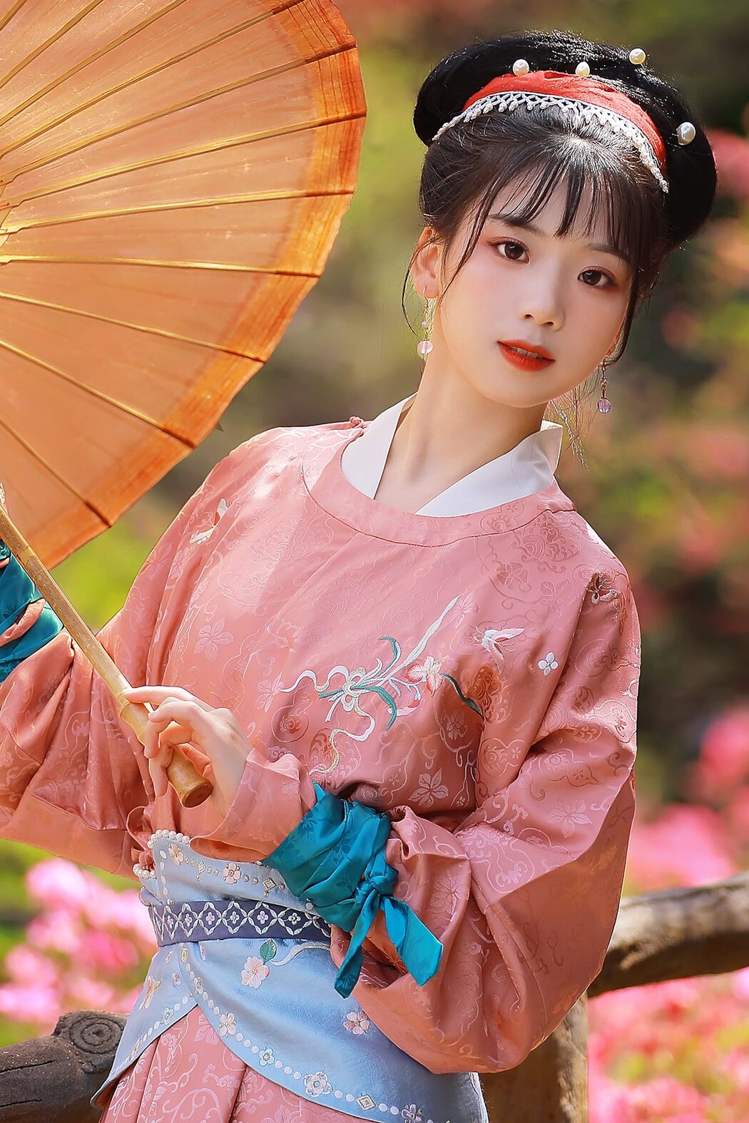 YiTuYu艺图语 Vol.6258 Zhou Zhou AY Cover Photo