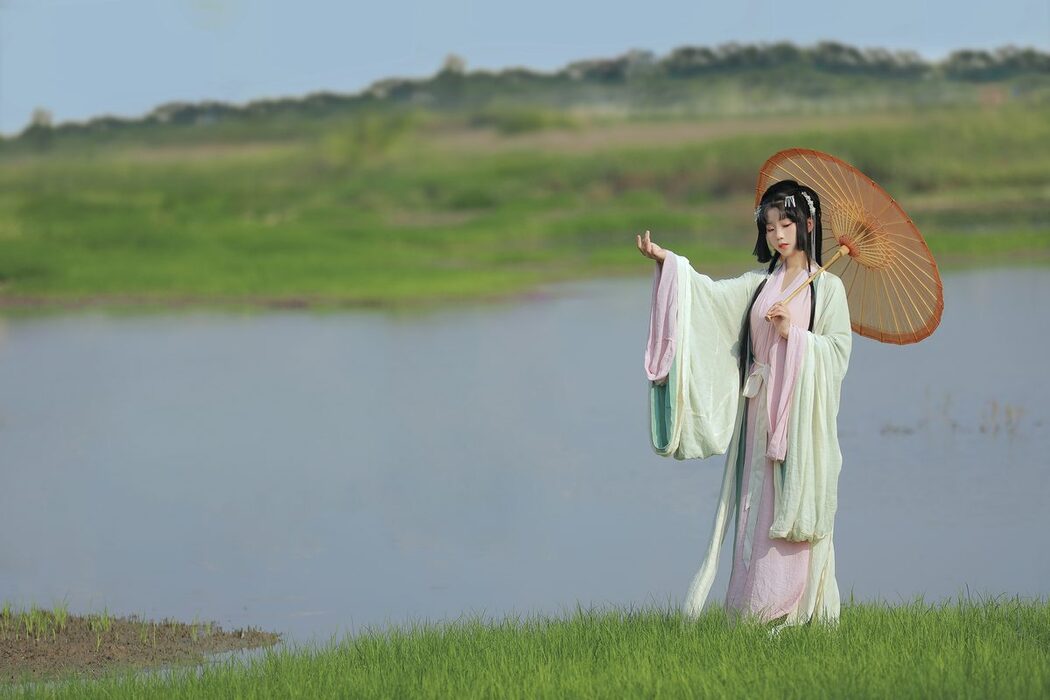 YiTuYu艺图语 Vol.6228 Zhou Zhou AY