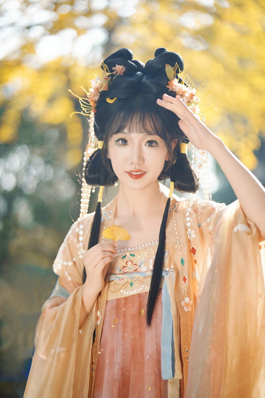 YiTuYu艺图语 Vol.6271 Zhi Zhi Yang