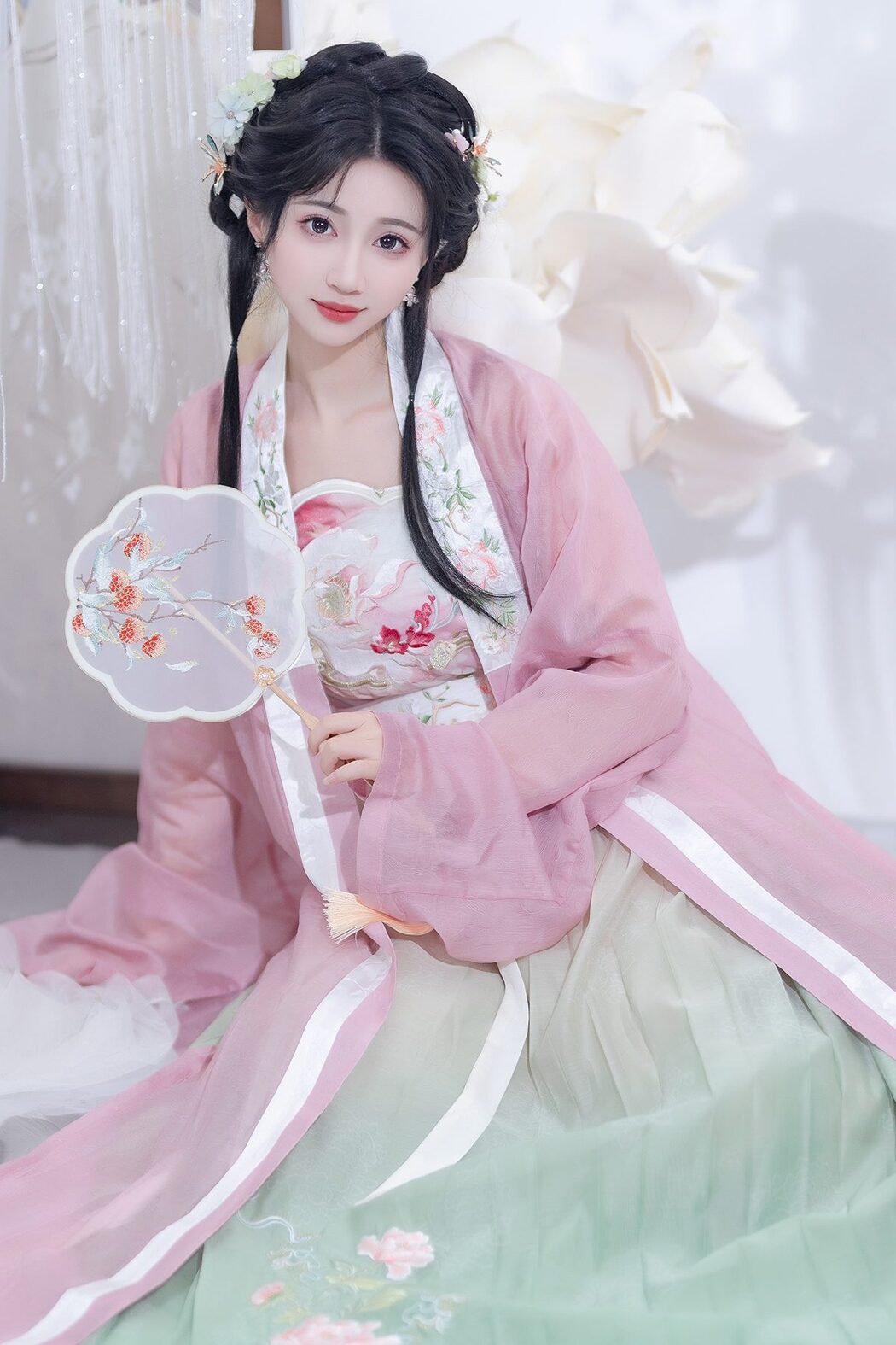 YiTuYu艺图语 Vol.6225 Qi Luo Sheng De Xiao Su Su Cover Photo