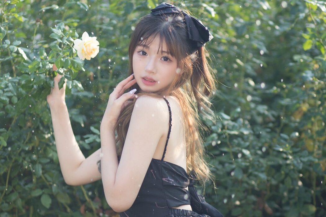 YiTuYu艺图语 Vol.6222 Yue Yue