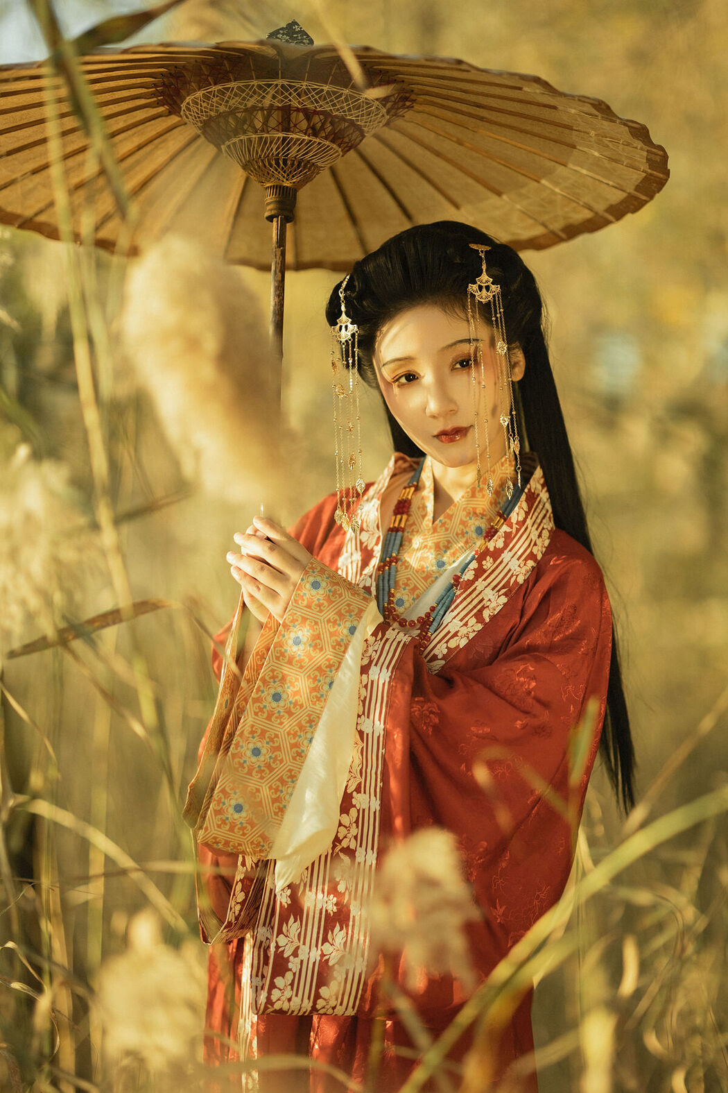 YiTuYu艺图语 Vol.6350 Zhi Yu Qian Deng