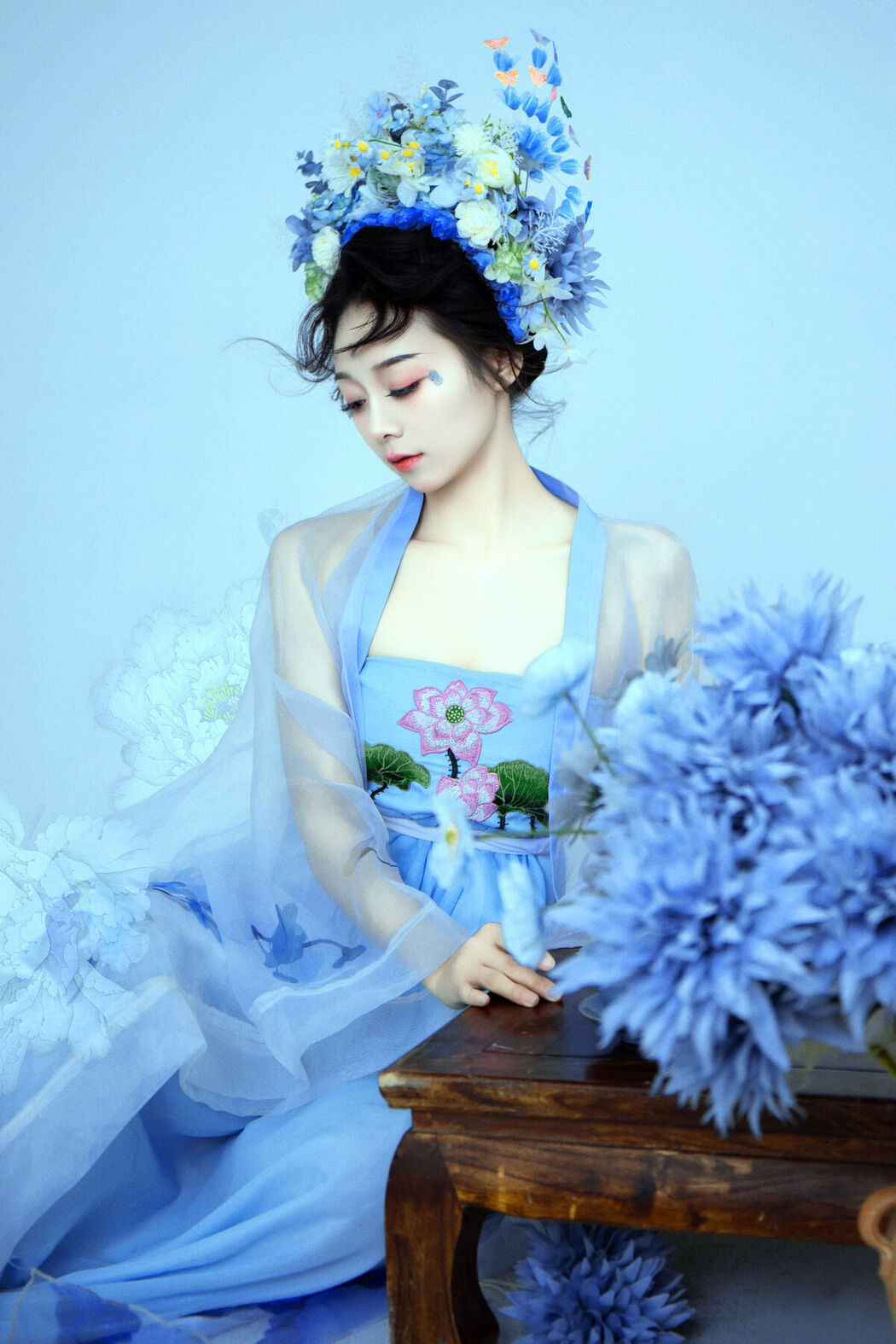 YiTuYu艺图语 Vol.6360 Juan Juan