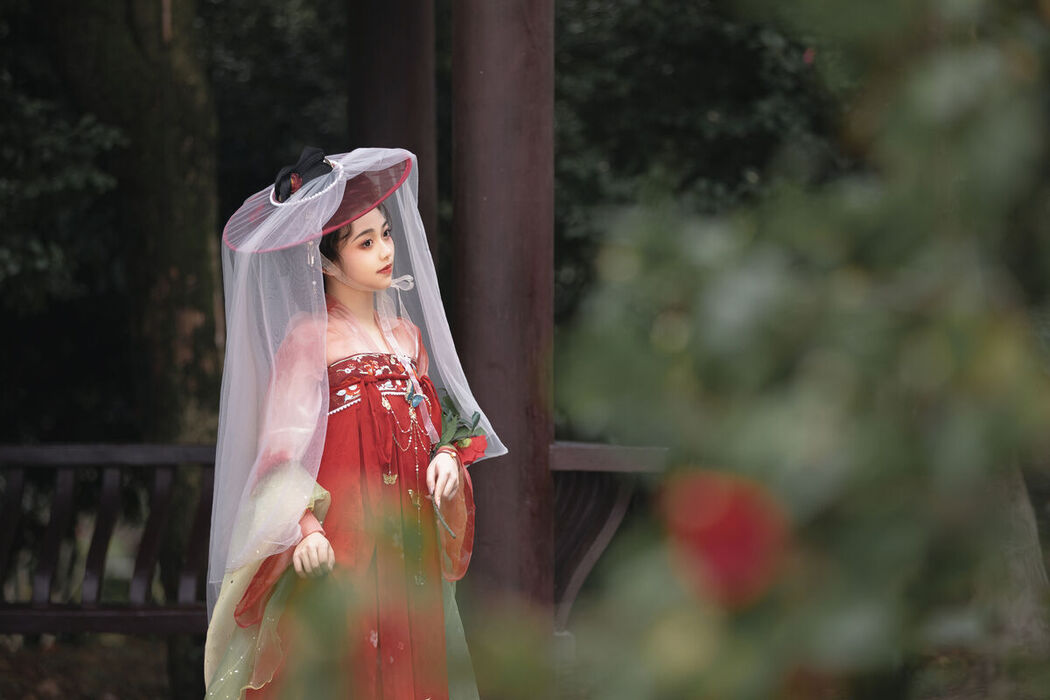 YiTuYu艺图语 Vol.6384 Jin Zou Ba