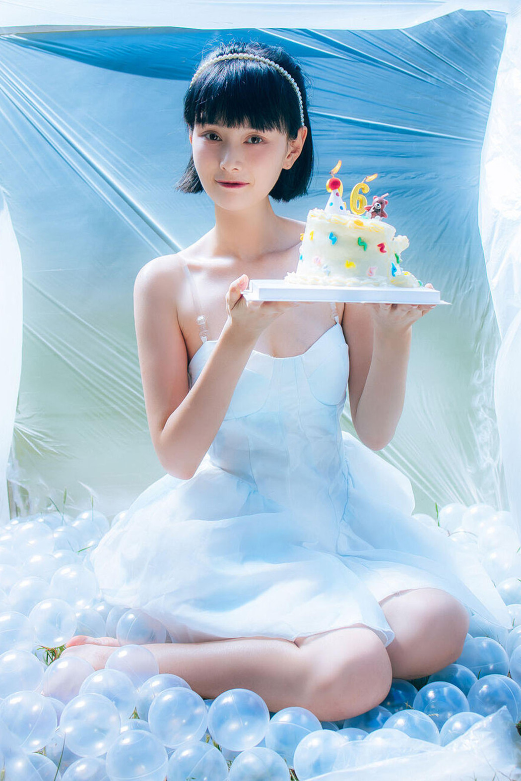 YiTuYu艺图语 Vol.6408 Jiang Zhi Yu Cover Photo