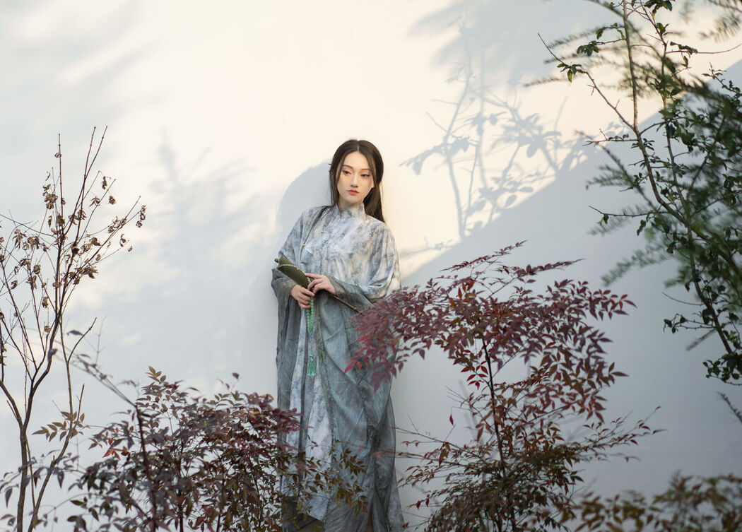 YiTuYu艺图语 Vol.6352 Dong Chu Liu