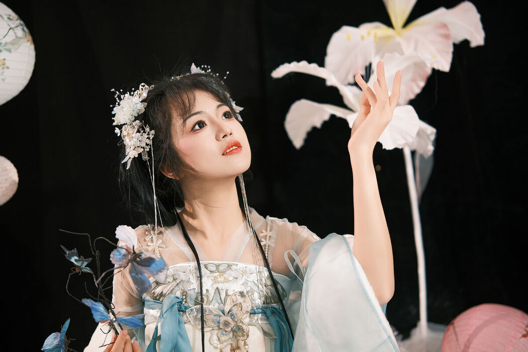 YiTuYu艺图语 Vol.6340 Mu Mu